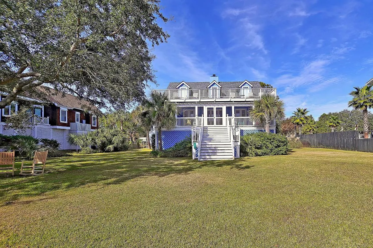 2714 Bayonne Street Holiday home *