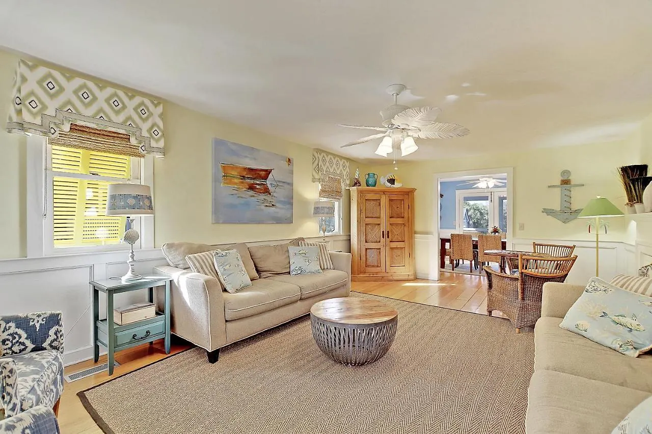 Holiday home 2714 Bayonne Street *