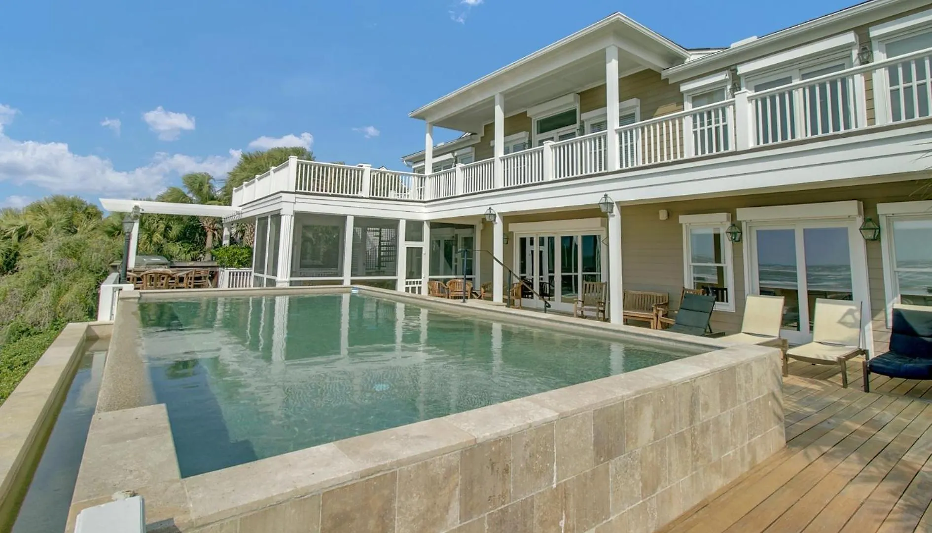 114 Ocean Boulevard By Avantstay Beachfront Putting Volleyball Court Infinity Pool