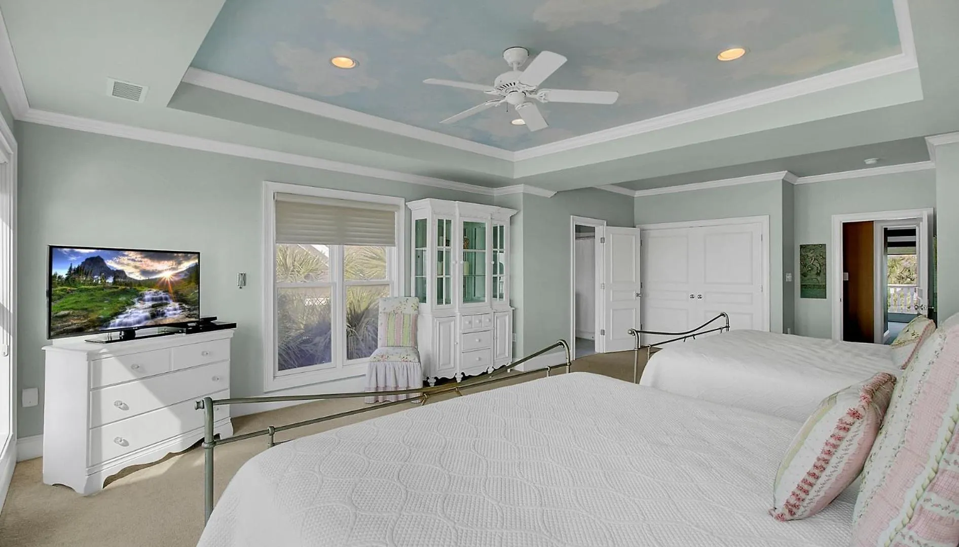 114 Ocean Boulevard By Avantstay Beachfront Putting Volleyball Court Infinity Pool
