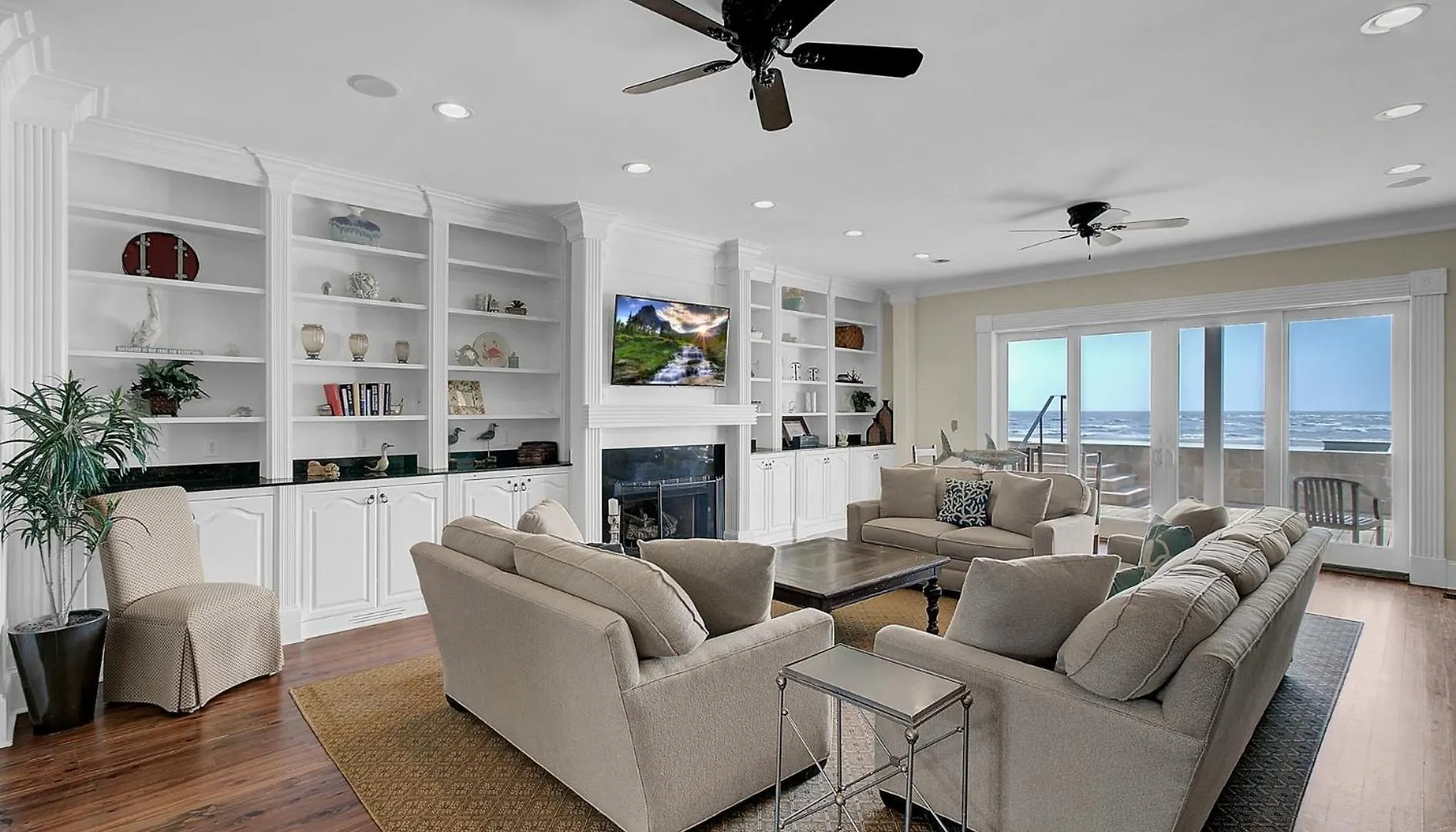 114 Ocean Boulevard By Avantstay Beachfront Putting Volleyball Court Infinity Pool *