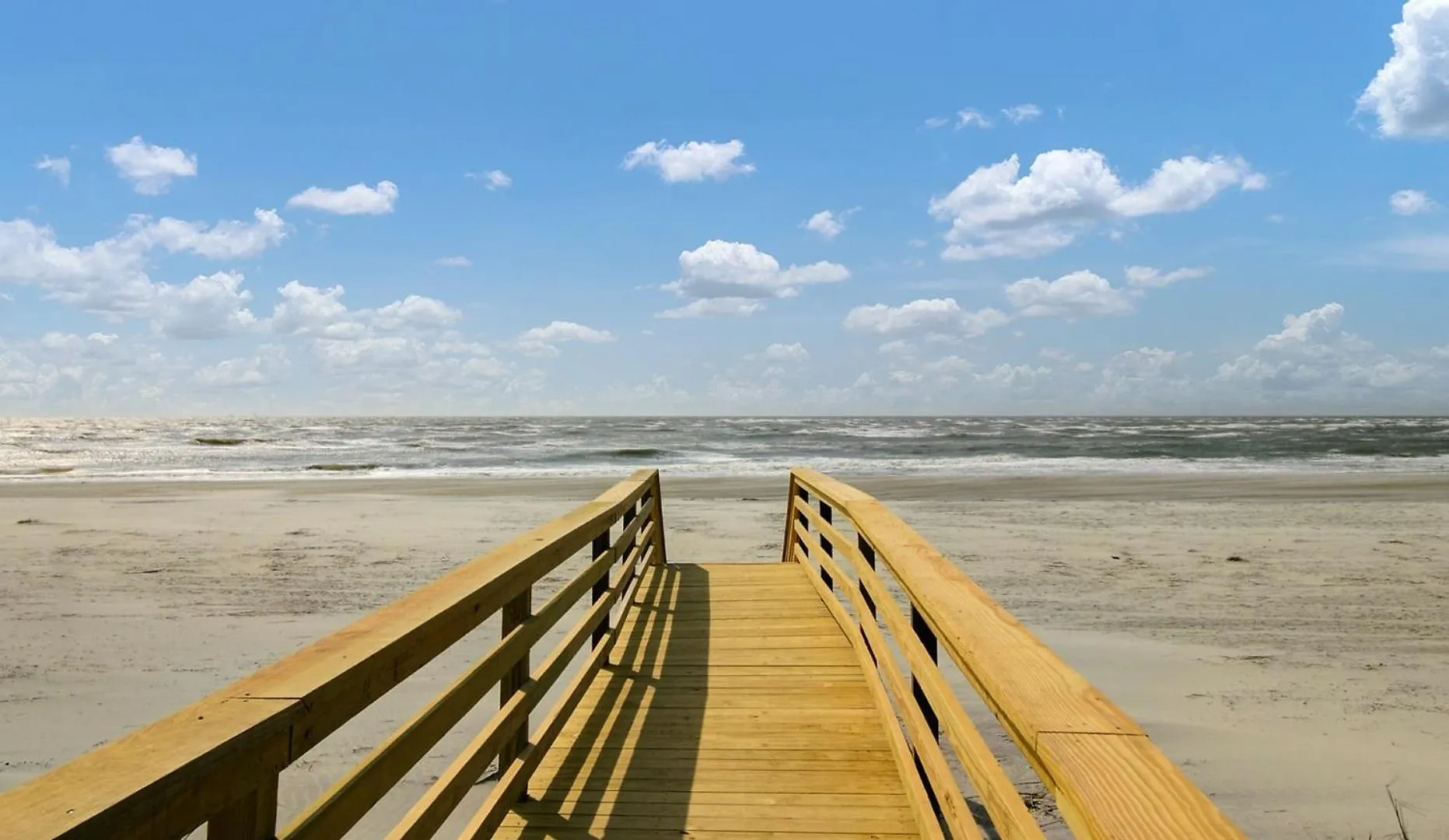 114 Ocean Boulevard By Avantstay Beachfront Putting Volleyball Court Infinity Pool