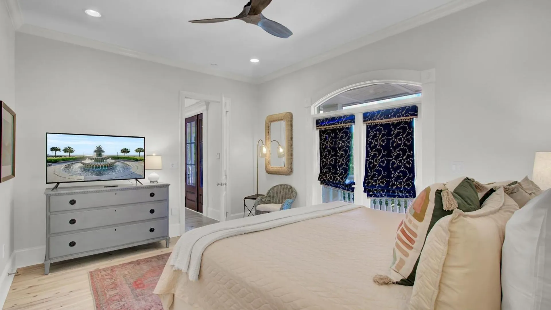 Holiday home 114 Ocean Boulevard By Avantstay Beachfront Infinity Pool Basketball Court Recently Renovated *