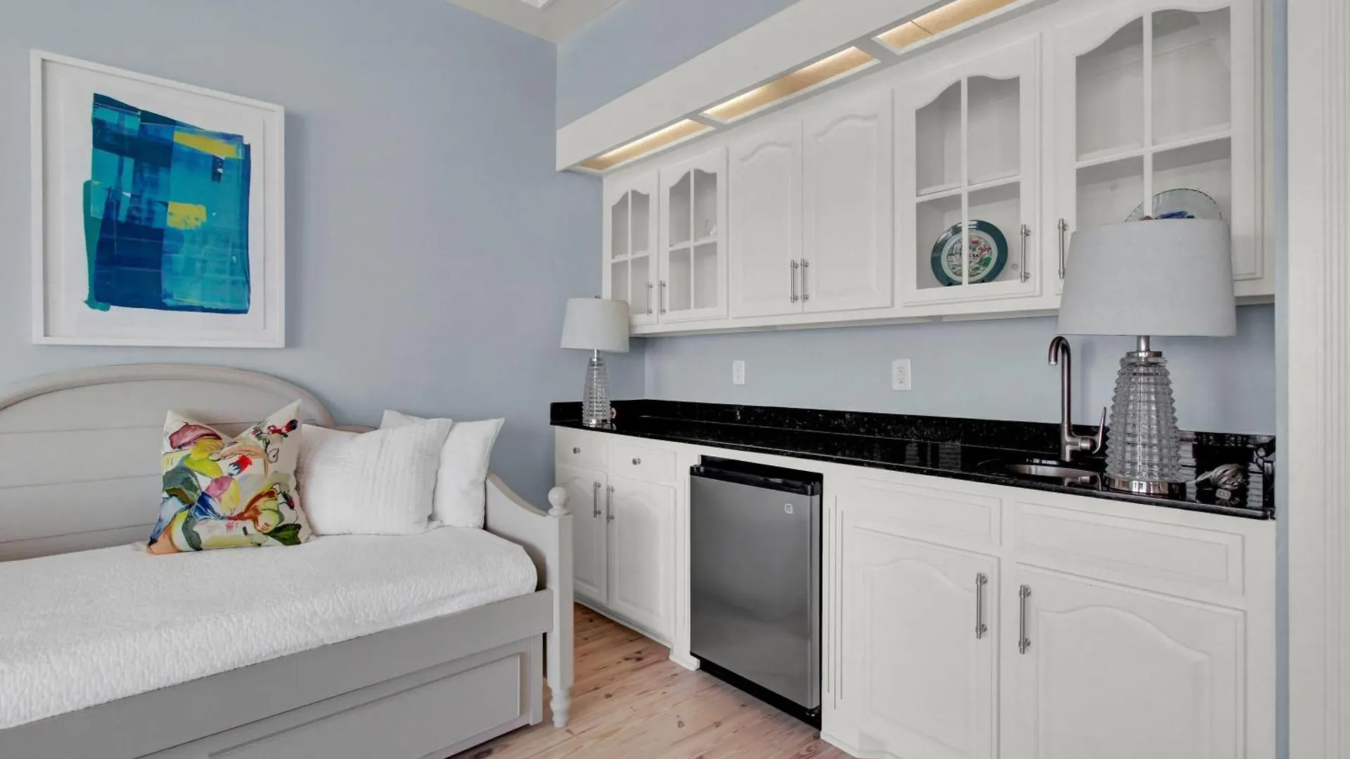 114 Ocean Boulevard By Avantstay Beachfront Infinity Pool Basketball Court Recently Renovated Holiday home *