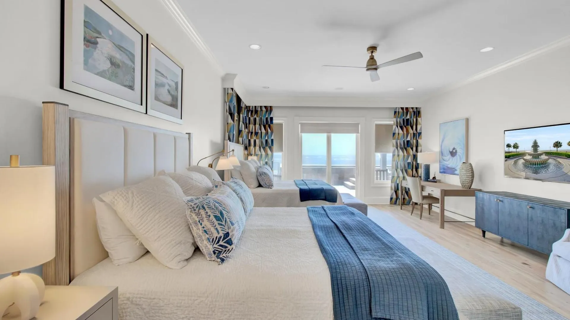 Holiday home 114 Ocean Boulevard By Avantstay Beachfront Infinity Pool Basketball Court Recently Renovated