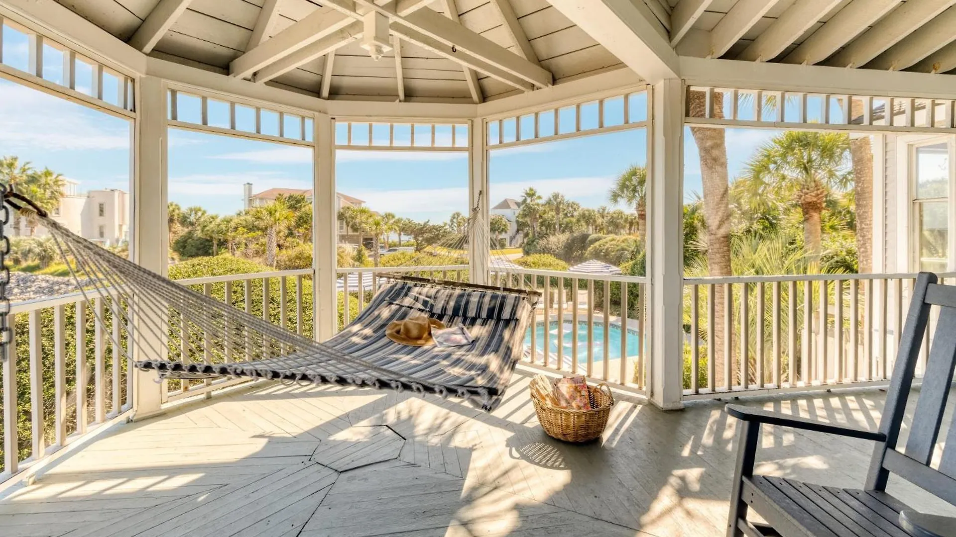 Haven By Avantstay Luxury Beachfront W Pool Gorgeous Patios * Sullivans Island