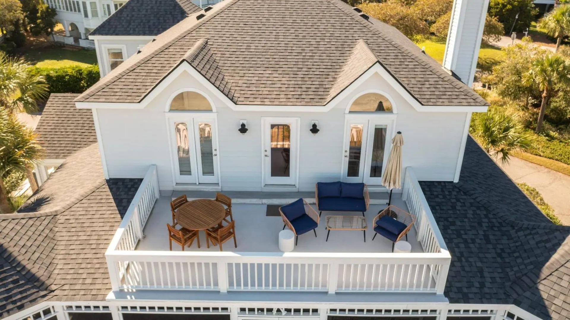 Haven By Avantstay Luxury Beachfront W Pool Gorgeous Patios Holiday home Sullivans Island