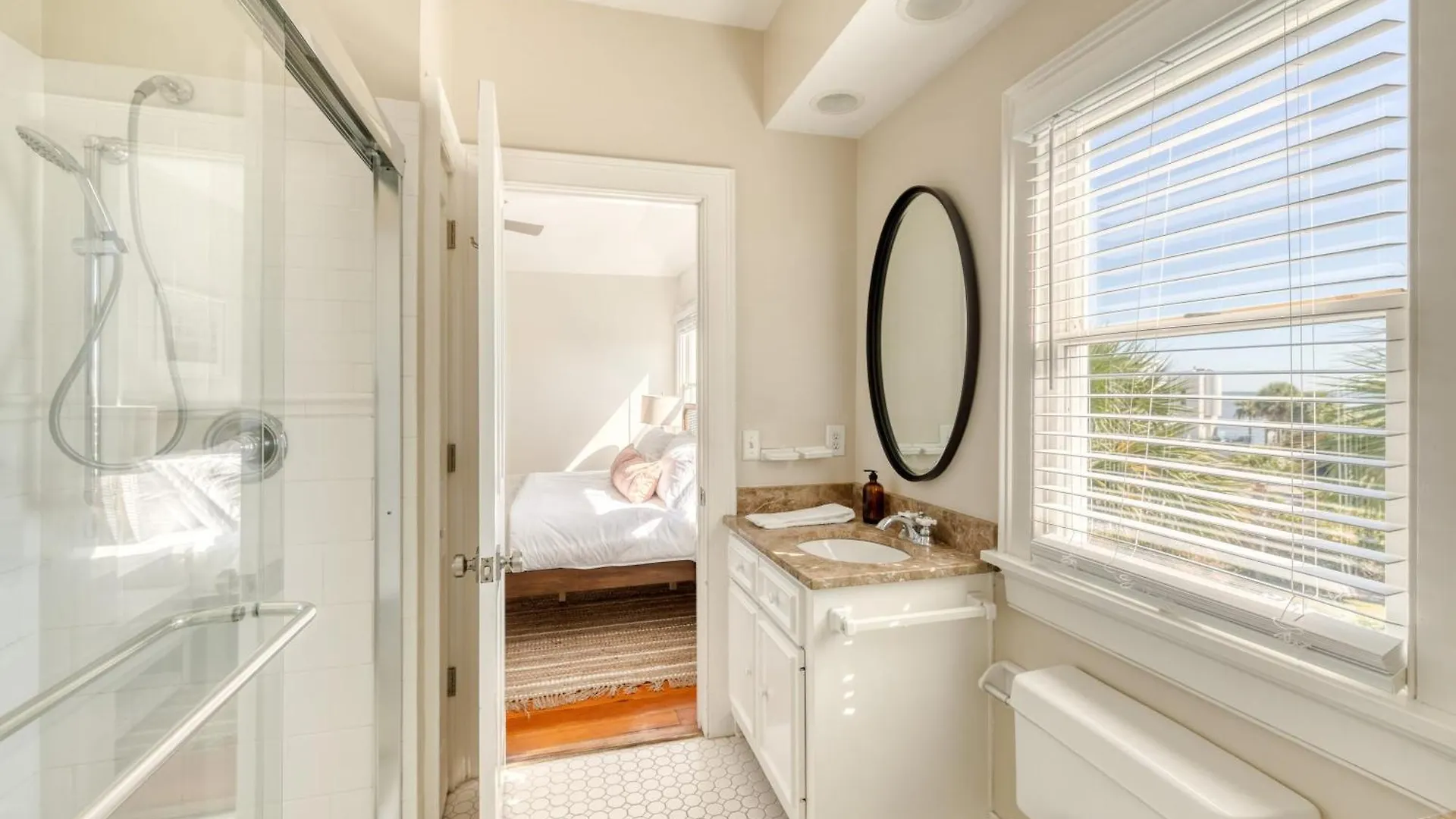 Holiday home Haven By Avantstay Luxury Beachfront W Pool Gorgeous Patios Sullivans Island