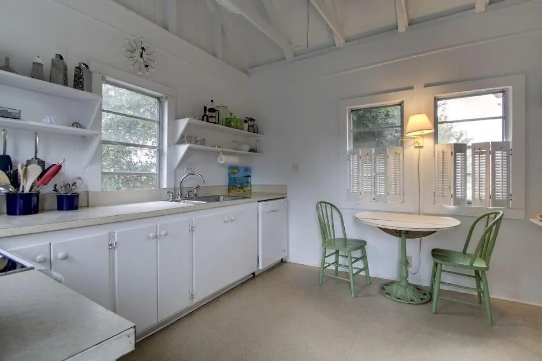 Holiday home 1111 Middle Street By Avantstay Charming Historic Featured In Dear John Movie Access