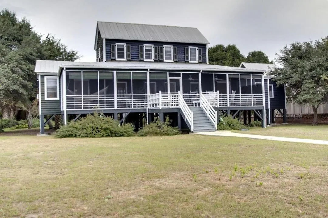 Holiday home 1111 Middle Street By Avantstay Charming Historic Featured In Dear John Movie Access